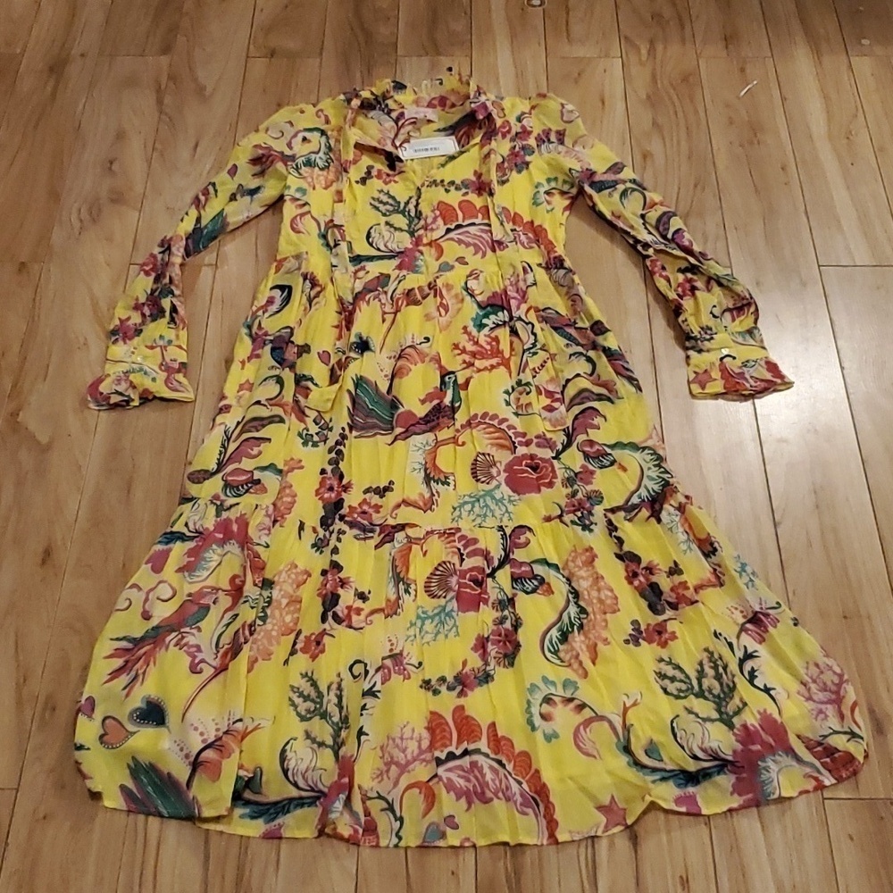 Banjanan Marion Dress - Rococo Fantasy Empire Yellow - Picture 3 of 10
